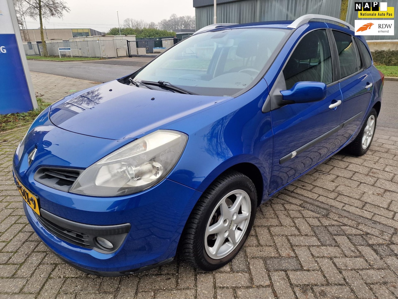 Renault Clio Estate - 1.2 TCE Dynamique 1.2 TCE Dynamique, Nieuwe Apk, Nap, Goed rijdend, Inruil mogelijk. - AutoWereld.nl