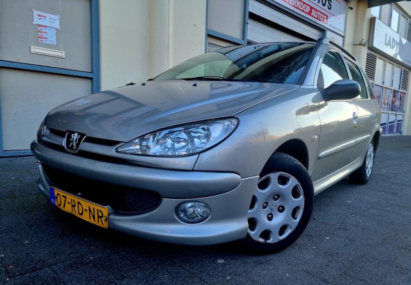 Peugeot 206 SW - 1.4 Air-line 2 1.4 Air-line 2 - AutoWereld.nl