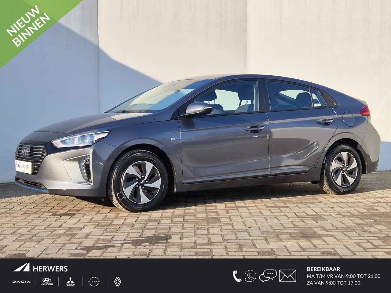 Hyundai IONIQ - 1.6 GDi i-Motion / Dealer onderhouden / Climate control / Adaptief cruise control / Achter - AutoWereld.nl