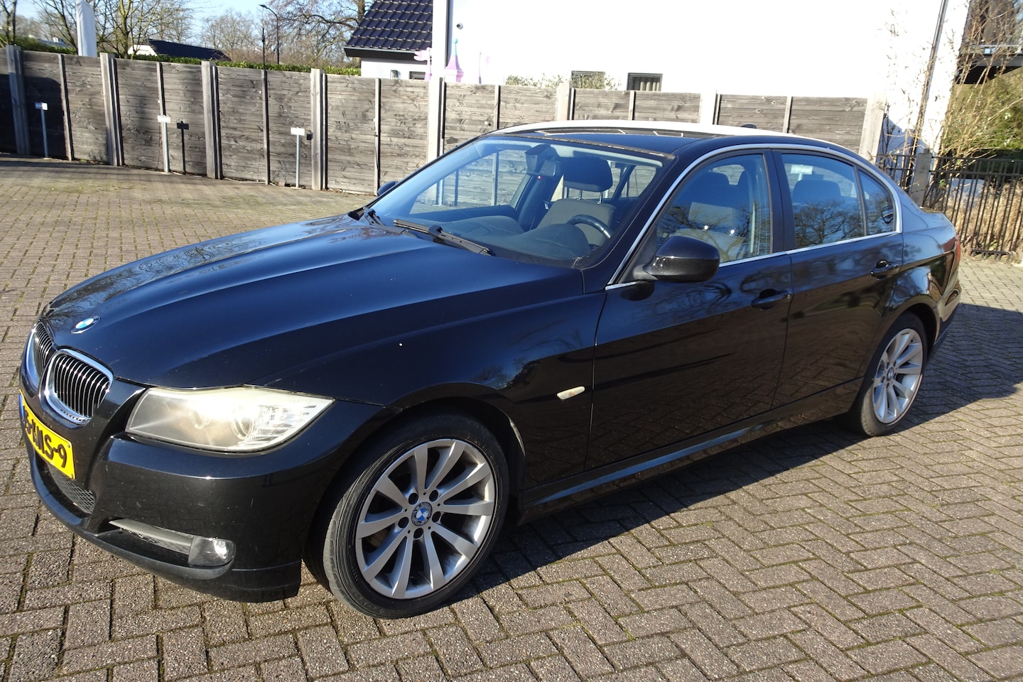 BMW 3-serie - 318i Business Line SEDAN * AIRCO * LMV * Radio * - AutoWereld.nl