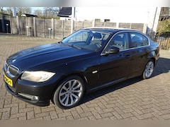 BMW 3-serie - 318i Business Line SEDAN * AIRCO * LMV * Radio *