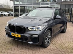 BMW X5 - xDrive45e High Exe. M Sport / Trekhaak / Panoramadak / 360Camera / Head-up / Softclose / H