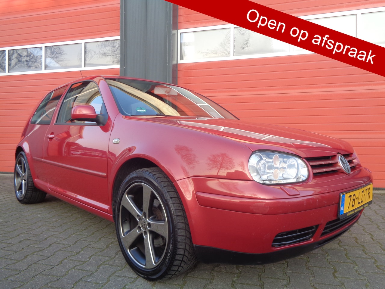 Volkswagen Golf - 2.0 Pacific Airco Cruise LMV 151Dkm NAP NL-Auto - AutoWereld.nl