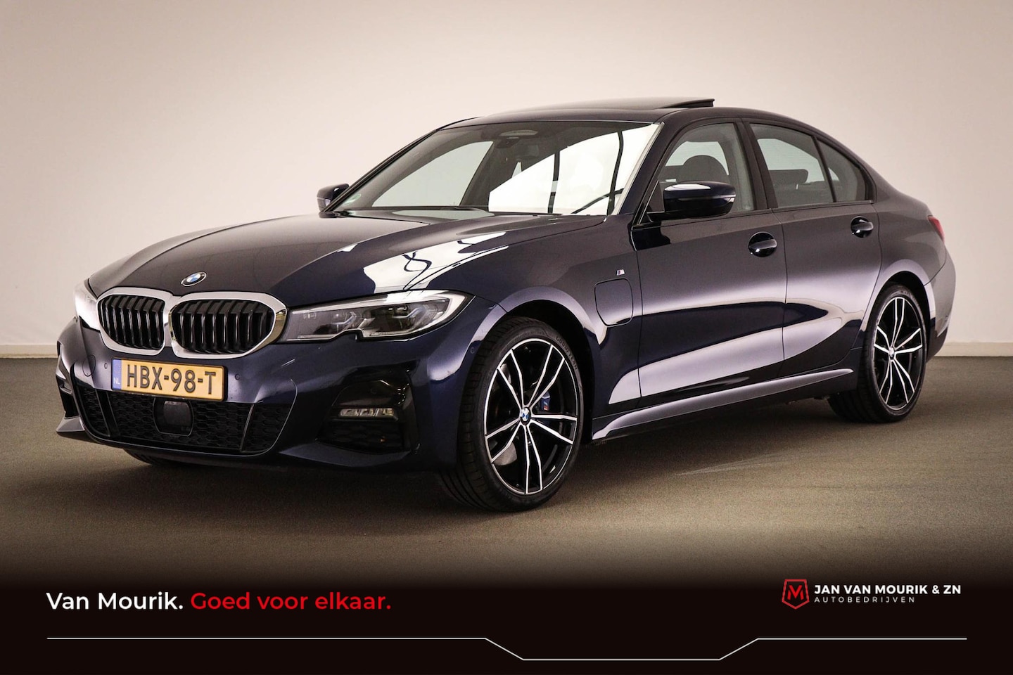 BMW 3-serie - 330e M-Sport High Executive | OPEN DAK | LASER LED | HEAD UP | STUURVERWARMING - AutoWereld.nl