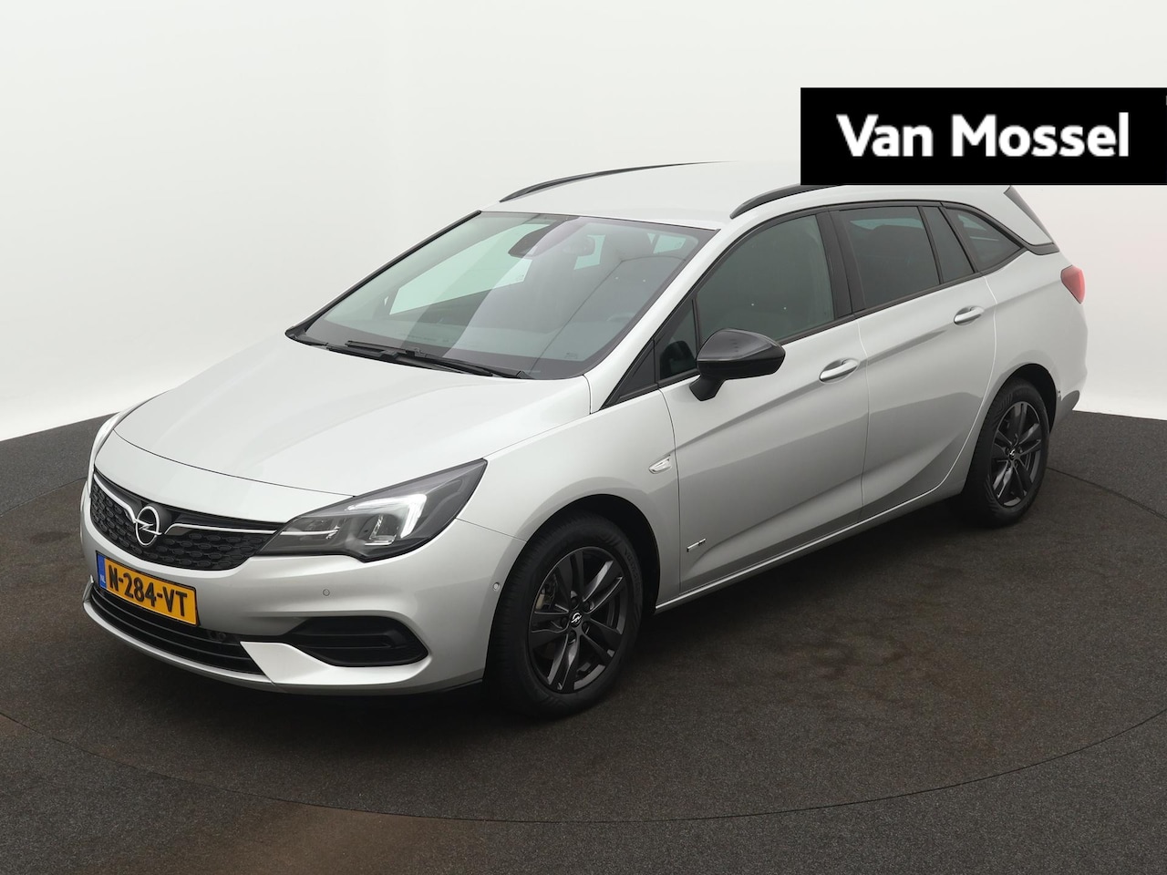 Opel Astra Sports Tourer - 1.2 Design & Tech | 110pk| Camera | Navigatie | Climate Control | 61.000km! | - AutoWereld.nl