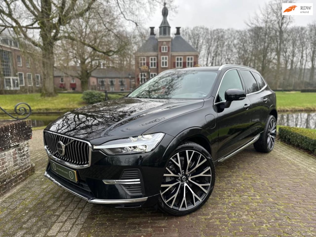 Volvo XC60 - 2.0 T6 Plug-in hybrid | Pano | Memory | Leder | - AutoWereld.nl