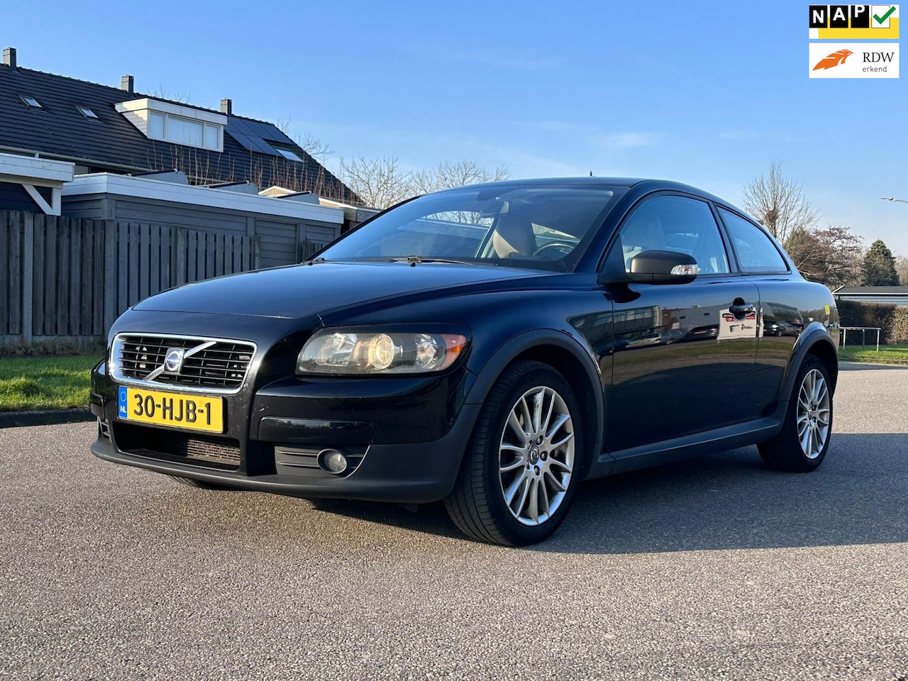 Volvo C30 - 1.8 Sport 1e Eigenaar*Navigatie*Leder*Cruise*Airco*LM velgen*NAP*Dealer onderhouden* - AutoWereld.nl