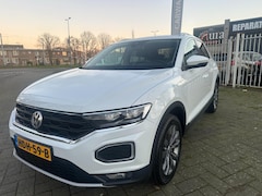 Volkswagen T-Roc - 1.5 TSI Sport Business R