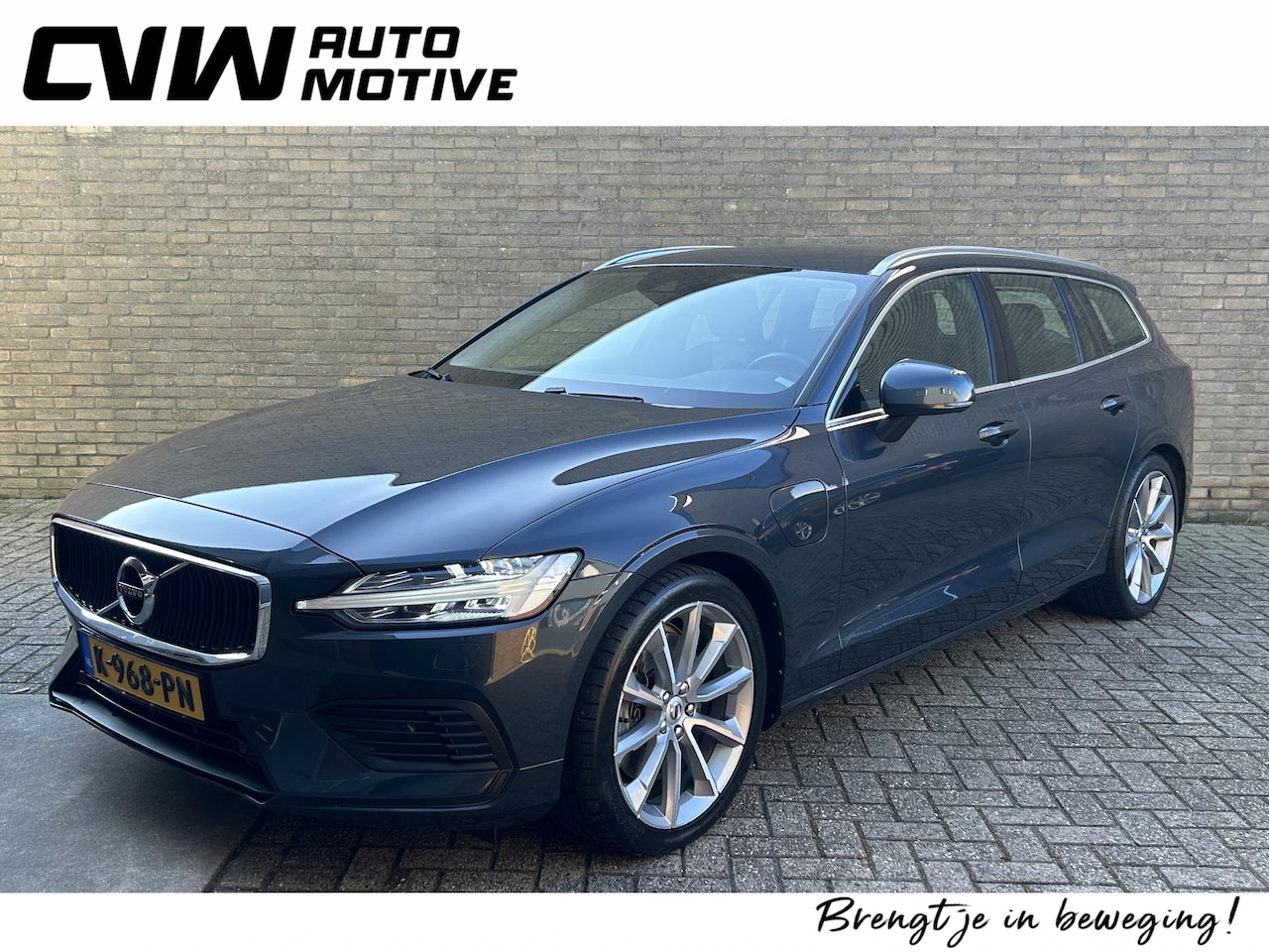 Volvo V60 - 2.0 T6 Twin Engine 340pk AWD | Navigatie | Lane assist | Camera | Cruise control | Elektri - AutoWereld.nl