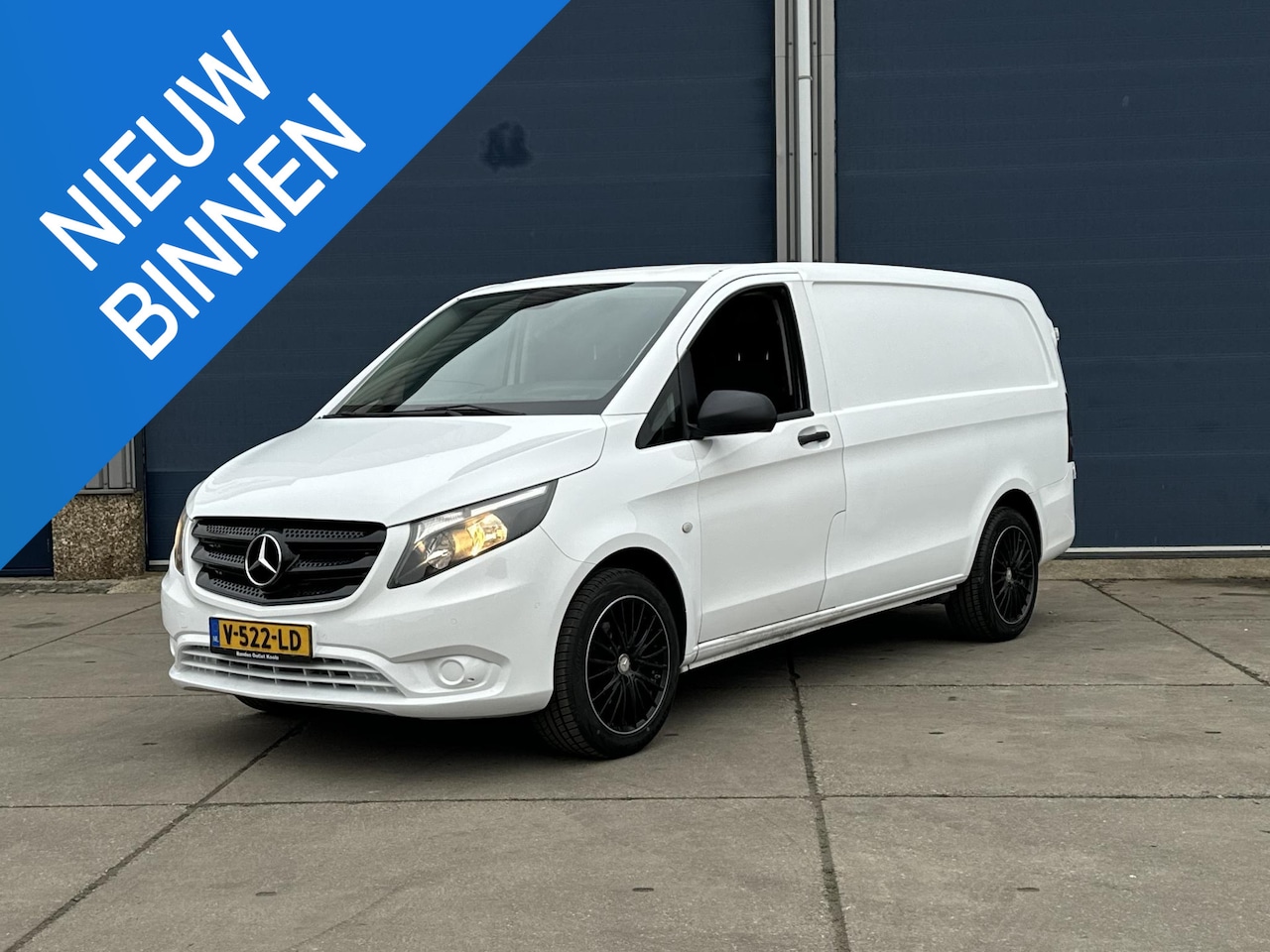 Mercedes-Benz Vito - 114 CDI Lang AIRCO / CRUISE CONTROLE / L2H1 / AUTOMAAT / TREKHAAK - AutoWereld.nl