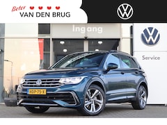 Volkswagen Tiguan - 1.4 TSI 245 pk DSG eHybrid R-Line Business | Navigatie | Zwenkbare Trekhaak | IQ Light | C