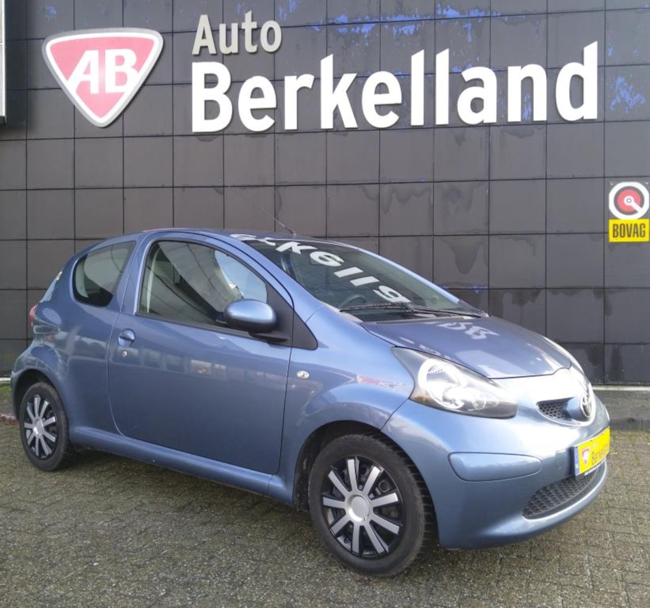 Toyota Aygo - 1.0-12V + 3-Drs Airco - AutoWereld.nl