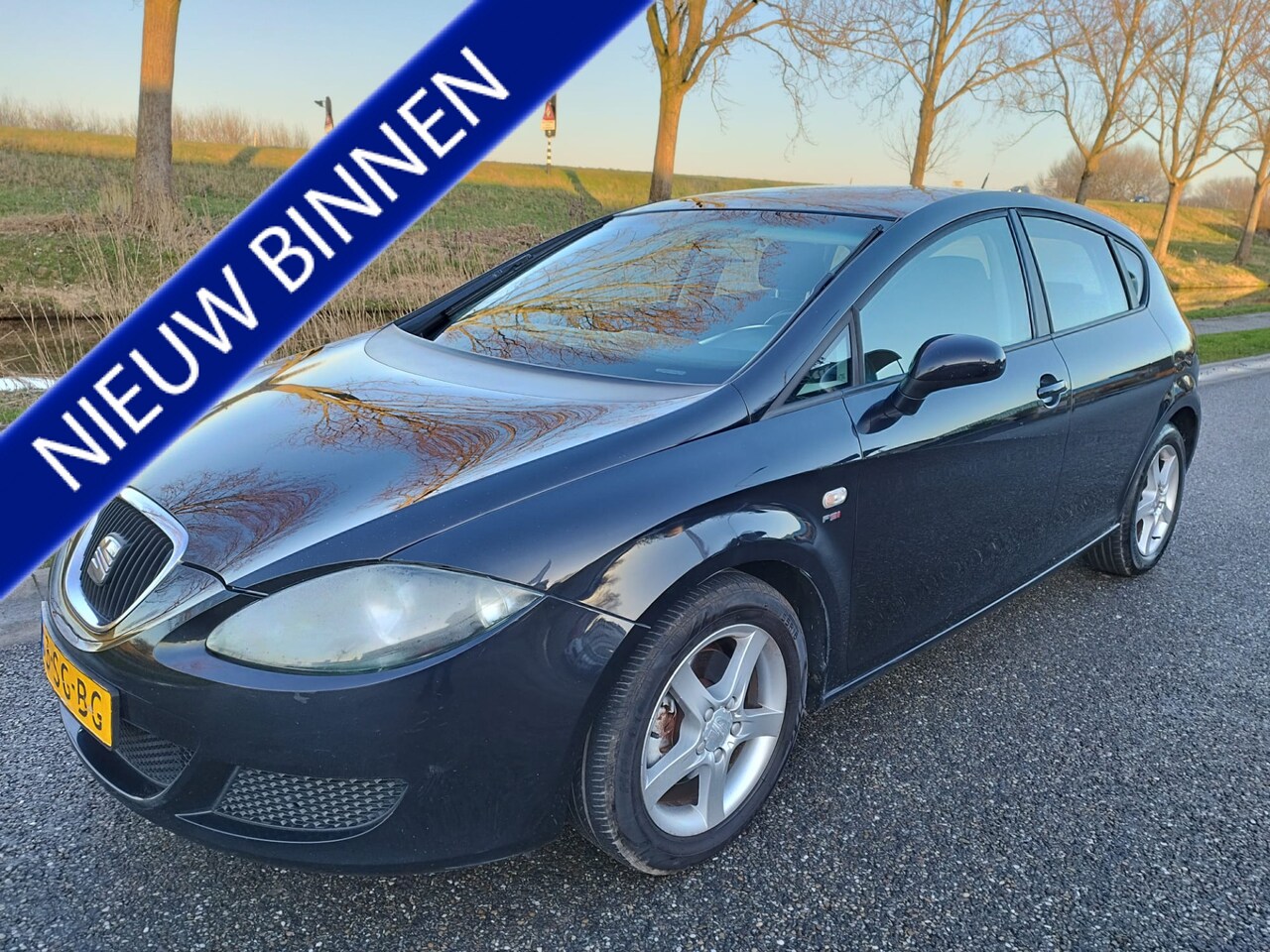 Seat Leon - 2.0 FSI Sport 150 PK 6-bak** LM velgen ** sportstoelen ** - AutoWereld.nl