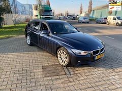 BMW 3-serie Touring - 320d High Executive