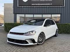 Volkswagen Golf - 7 GTI Clubsport 2.0 TSI 379pk DSG / Aut. Schaalstoelen Dynaudio DCC 19" OZ KW 82dkm