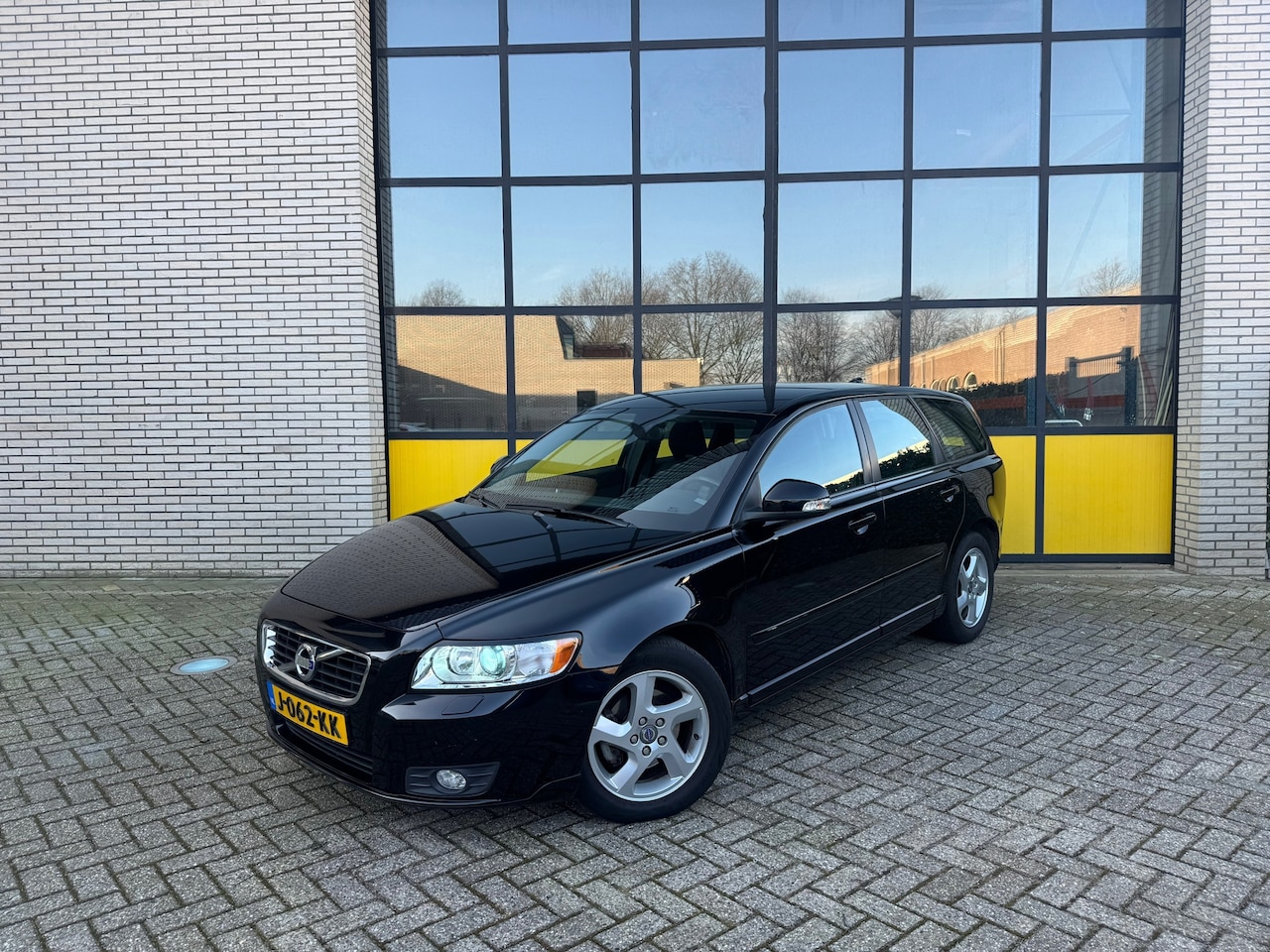 Volvo V50 - 2.0 Business Pro Edition 2.0 Business Pro Edition, Xenon - AutoWereld.nl