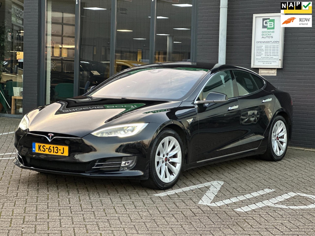 Tesla Model S - 60 Base/CAMERA/NAVI/LEDER/NAP/NETTE STAAT!! - AutoWereld.nl