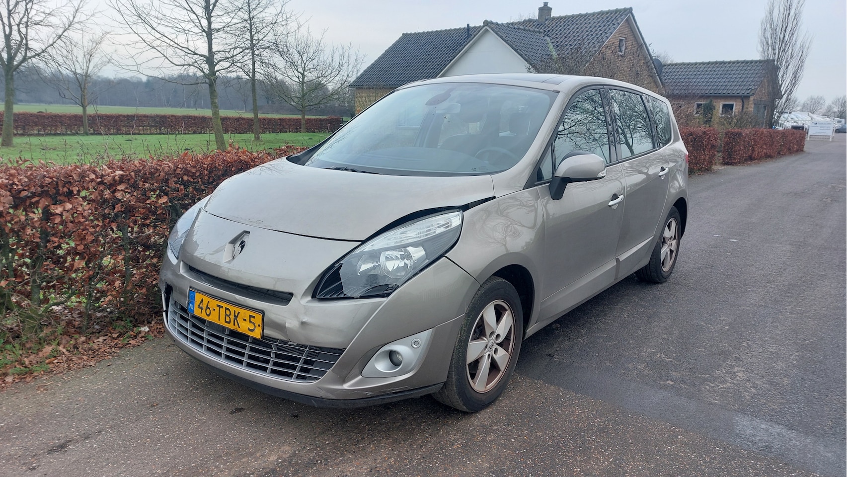 Renault Grand Scénic - 1.4 TCe Dynamique ECC/NAVI/PANO BJ 2012 - AutoWereld.nl