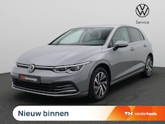 Volkswagen Golf - 1.4 eHybrid Style 204PK DSG Full led, trekhaak, adaptive cruise, stuur-stoelverwarming, ke