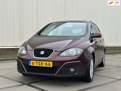 Seat Altea XL - 1.6 TDI 2010 Airco/Cruise/Navi/Pdc