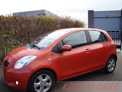 Toyota Yaris - Airco Nwe Apk 5 € 3699