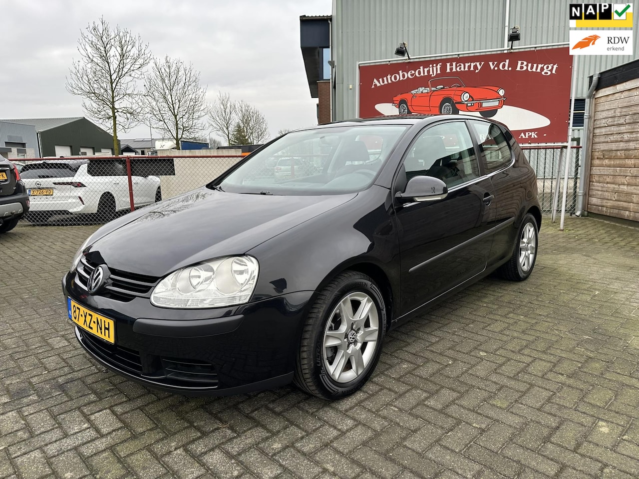 Volkswagen Golf - 2.0 FSI Comfortline Business Automaat | Zeer Nette Staat - AutoWereld.nl