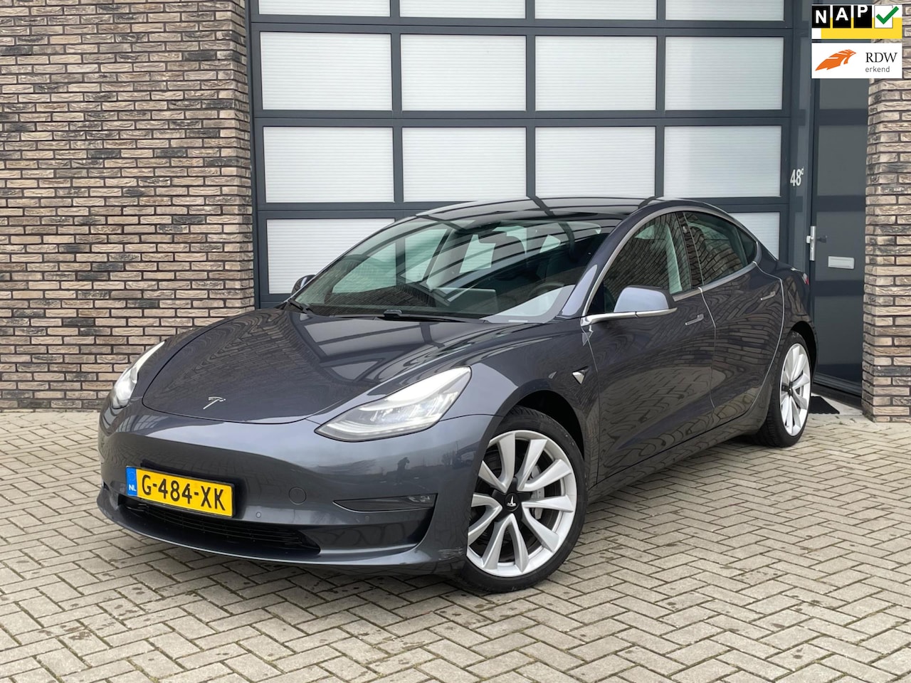 Tesla Model 3 - Long Range RWD Long Range Dual Motor 19 Inch AWD 75 kWh AUTOPILOT Incl. BTW - AutoWereld.nl