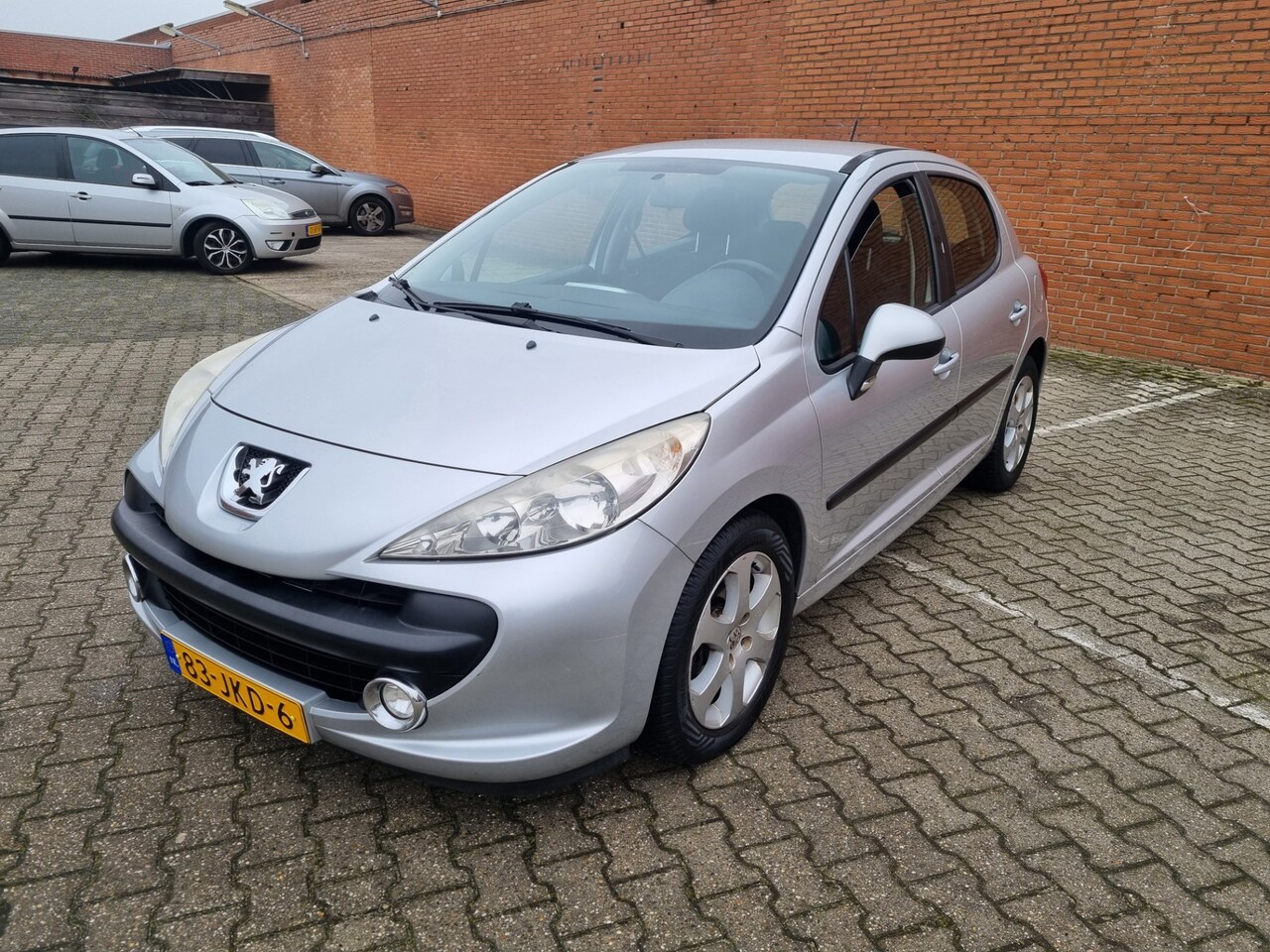 Peugeot 207 - 1.4 VTi Look 1.4 VTi Look - AutoWereld.nl