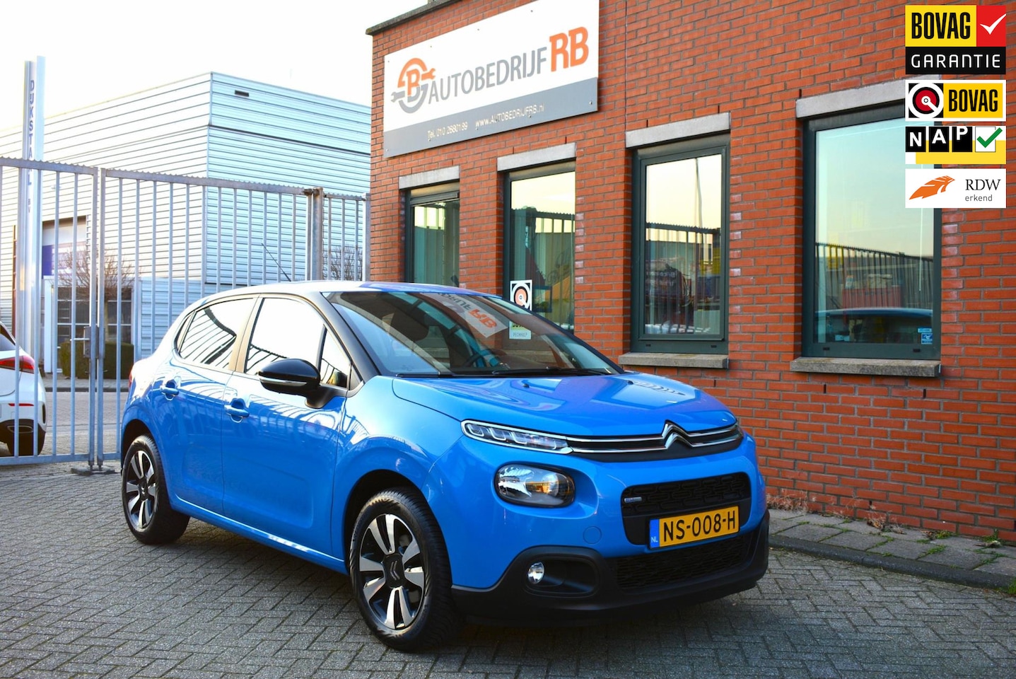 Citroën C3 - 1.2 PureTech S&S|CRUISE/PDC/BLUETOOTH/NW DBRIEM| - AutoWereld.nl