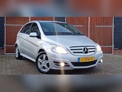 Mercedes-Benz B-klasse - 200, Trekhaak, Stoelverwarming, Hoge instap