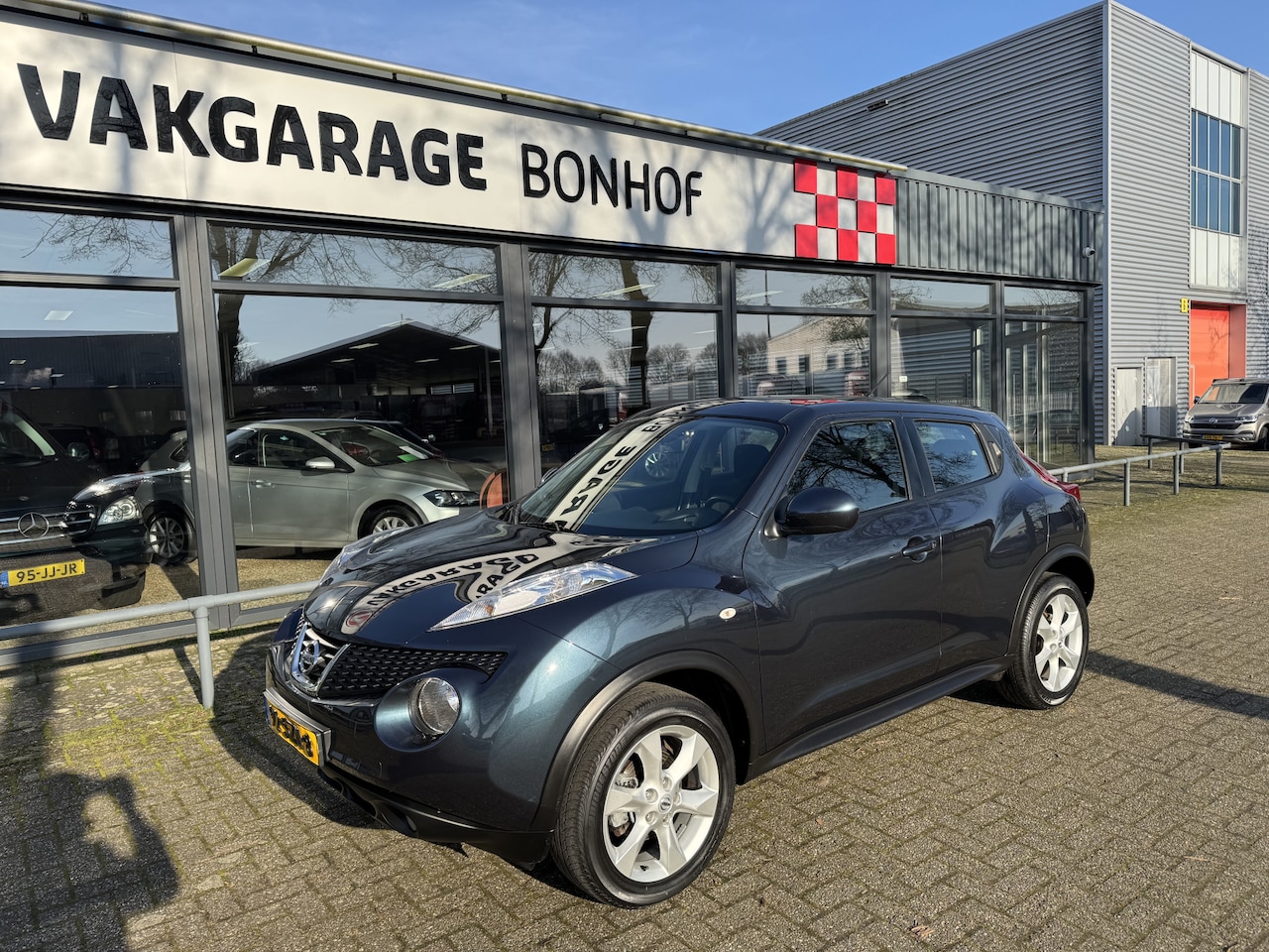 Nissan Juke - 1.6 Acenta Eco CLIMA-TREKHAAK-CRUISE - AutoWereld.nl