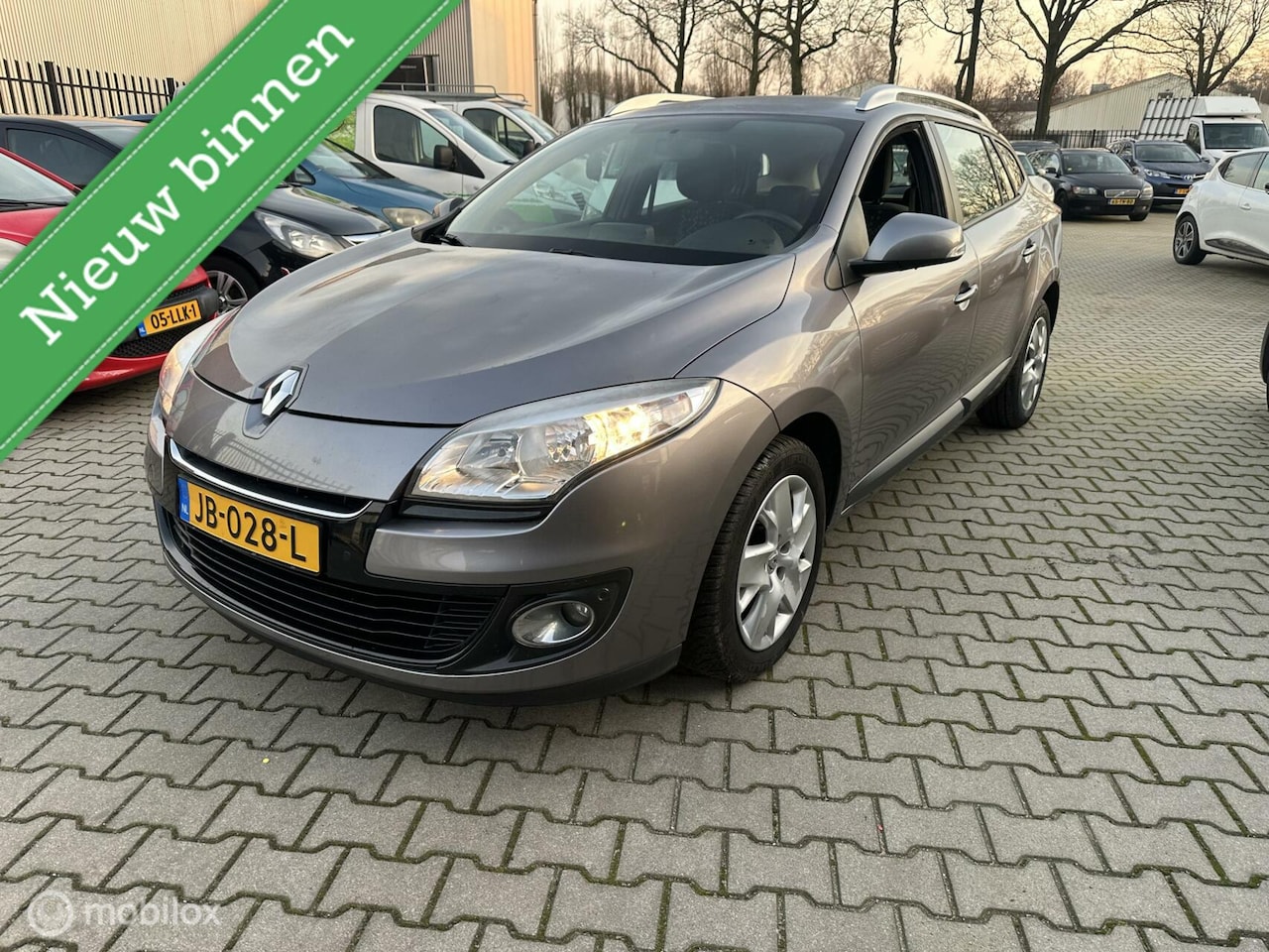 Renault Mégane Estate - 1.5 dCi Expression camera - AutoWereld.nl