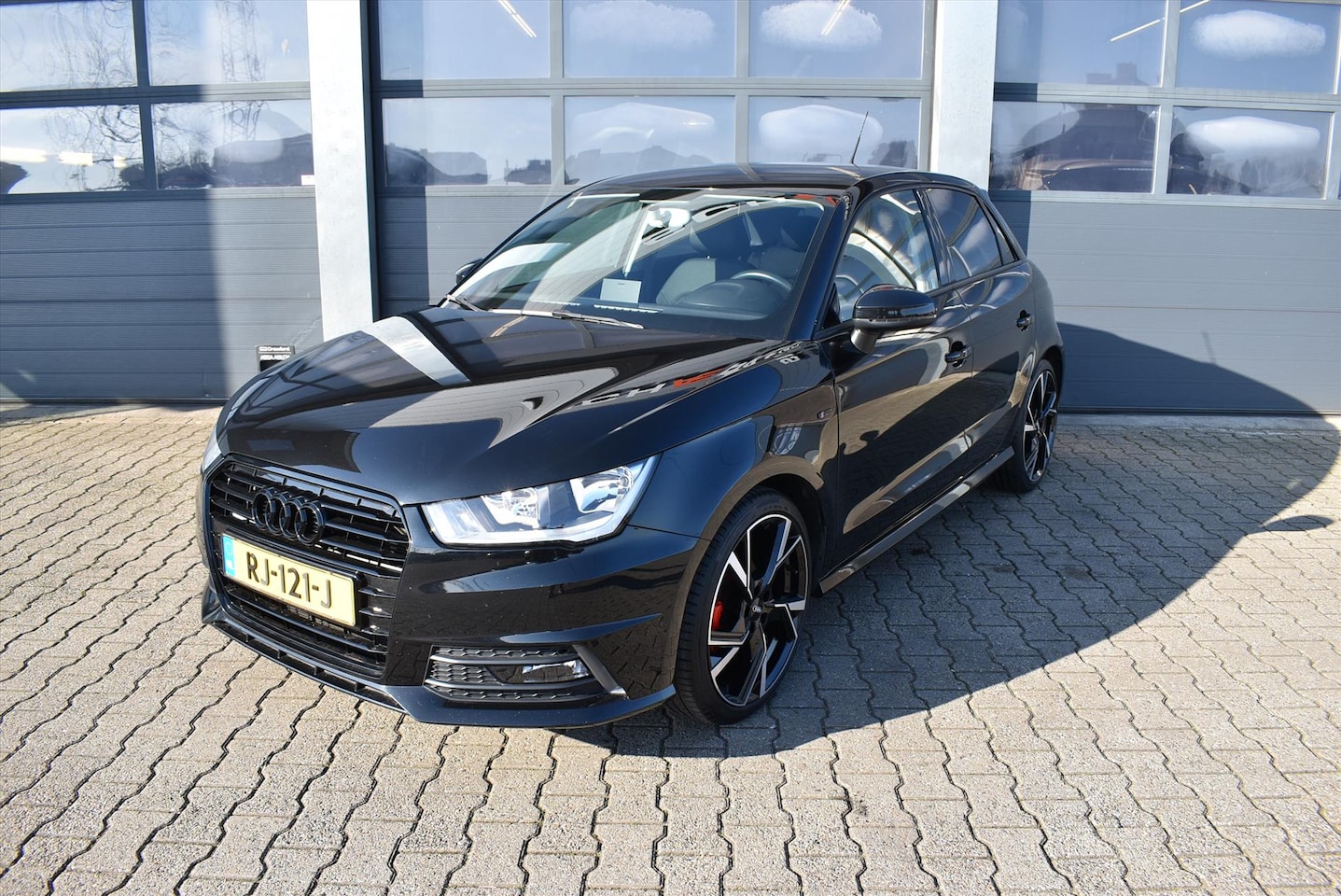 Audi A1 Sportback - 1.0 TFSI Adrenalin 1.0 TFSI 95pk Adrenalin - AutoWereld.nl