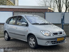 Renault Scénic - 2.0-16v | Automaat | Airco | Trekhaak