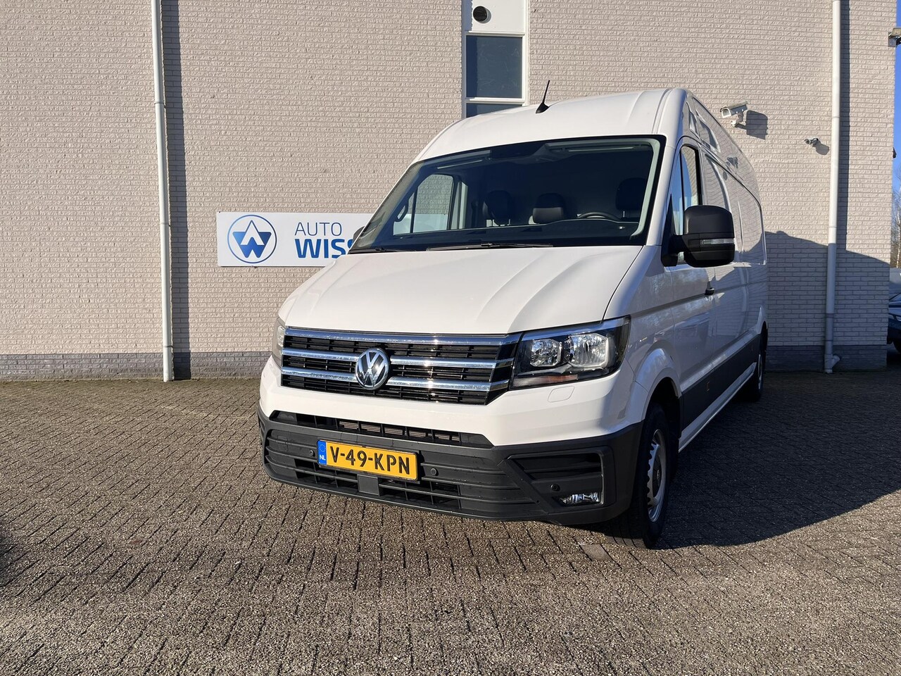 Volkswagen Crafter - 35 2.0 TDI L4H3 Highline Camera/Trekhaak - AutoWereld.nl