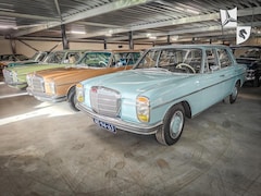 Mercedes-Benz 200-280 (W115) - 230