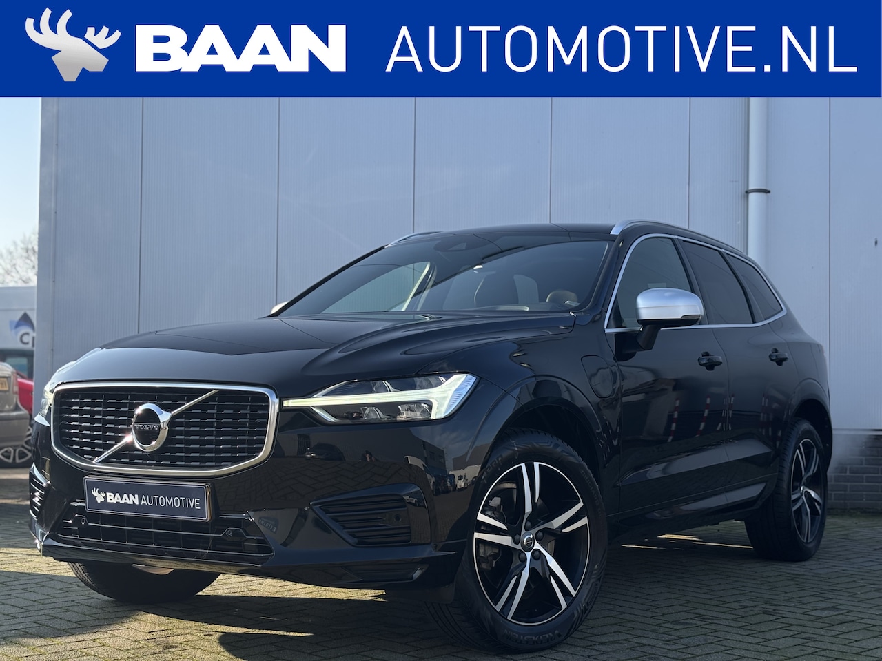 Volvo XC60 - 2.0 T8 Twin Engine AWD R-Design | Elek. Trekhaak | Panorama - AutoWereld.nl