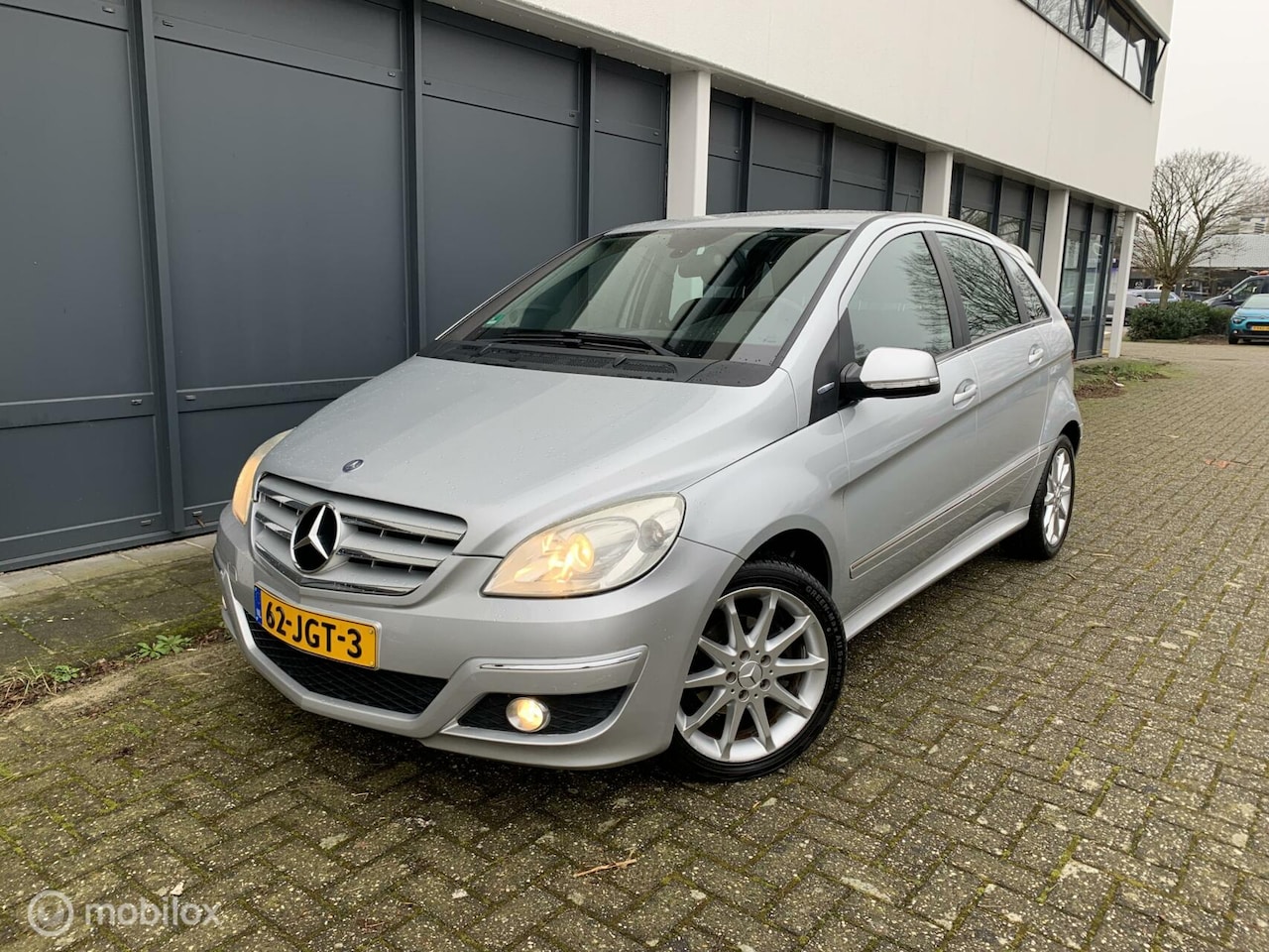 Mercedes-Benz B-klasse - 150 Parkeersensoren Trekhaak Nap NW APK! - AutoWereld.nl