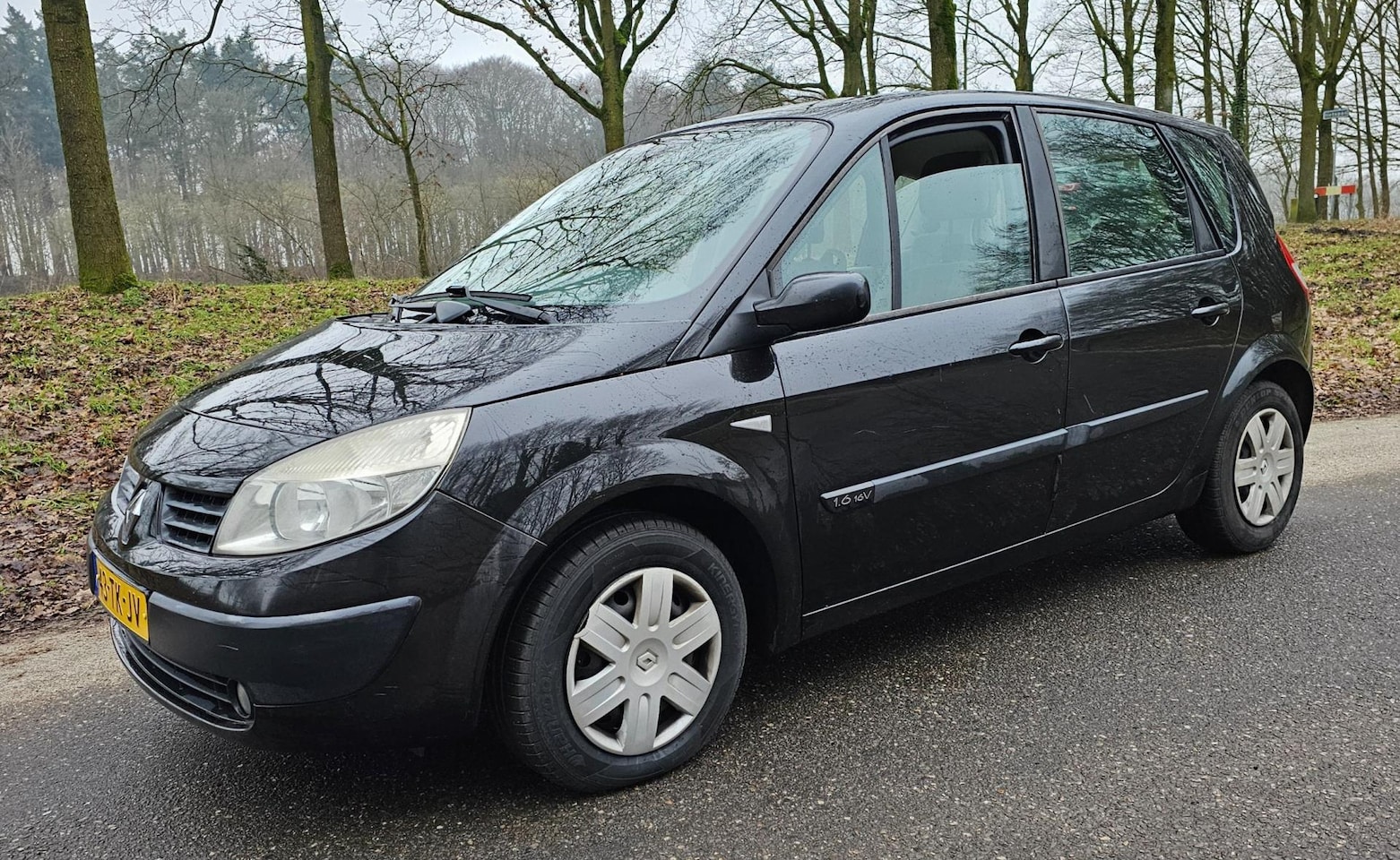 Renault Scénic - 1.6-16V Business Line Automaat 20-08-2025 APK - AutoWereld.nl