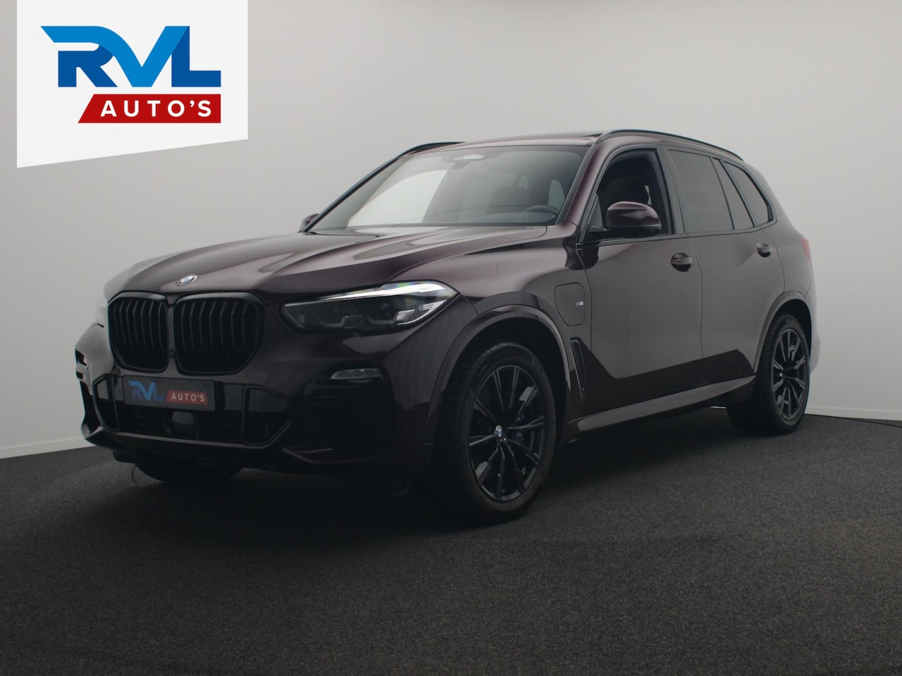 BMW X5 - XDrive45e High Executive M/Sportpakket *AMETRIN METALLIC* Pano/dak Sterren/hemel Sport/sto - AutoWereld.nl