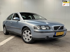 Volvo S60 - 2.4 Airco Trekhaak APK tot november 2024