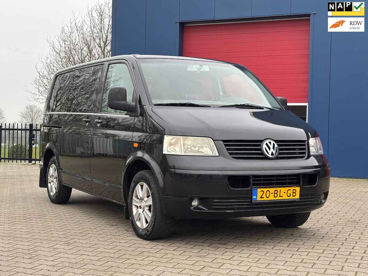 Volkswagen Transporter - 2.5 TDI 300 Budgetline DC | Youngtimer !! + Ex Btw !! | - AutoWereld.nl