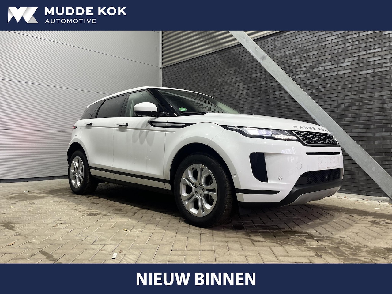 Land Rover Range Rover Evoque - P300e AWD S | Panoramadak | 360° Camera | Leder | Keyless | Getint Glas - AutoWereld.nl