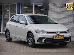 Volkswagen Polo - App-connect Parkeersensoren Stoelverwarming LED