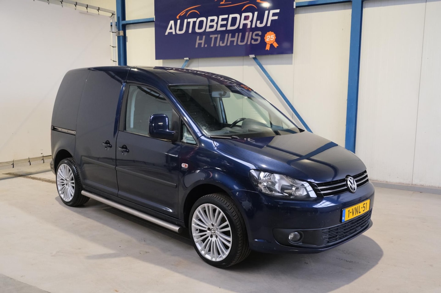 Volkswagen Caddy - 2.0 TDI 140 PK Automaat > MARGE < - N.A.P. 2x Schuifdeur, Airco, Navi, Trekhaak. - AutoWereld.nl