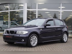 BMW 1-serie - 118i Executive XENON PDC CLIMA CRUISE MULTIF. STUUR LM VELGEN