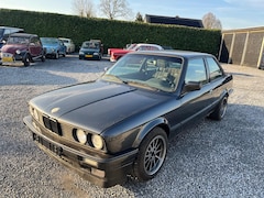 BMW 3-serie - E30 1900