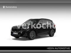 BMW X1 - sDrive18i | M-Sport | Camera | Getint glas | Park assist