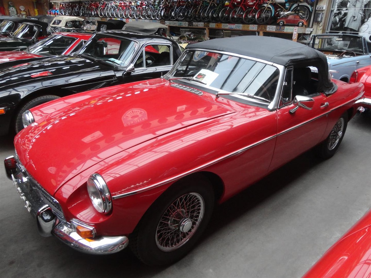 MG B type - 1.8 Roadster '63 pull handle / lepeldeur - AutoWereld.nl