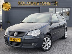 Volkswagen Polo - 1.4-16V Comfortline 2e Eigenaar, Airco, Cruise, PDC, N.A.P, APK tot 11-2025